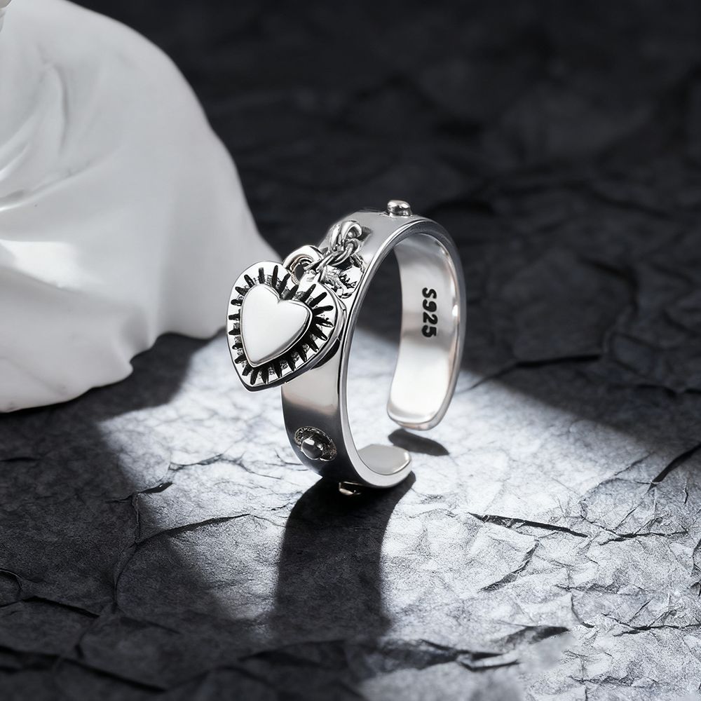 Chrome Hearts Ring - 925 Ayar Gümüş Kalp ​ Kadınlar