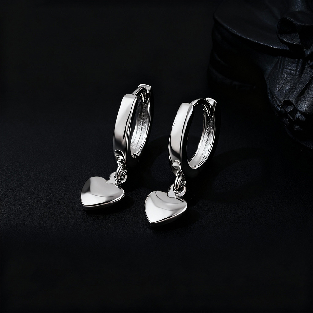 925 Ayar Gümüş Kalp Küpe Kadın - Chrome Hearts Ring incelemesi ve fiyatı