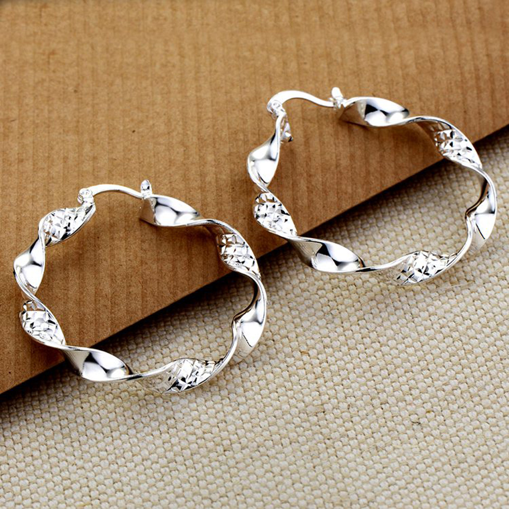 YENI 925 Ayar Gümüş Küpe Sıcak - Chrome Hearts Ring incelemesi ve fiyatı