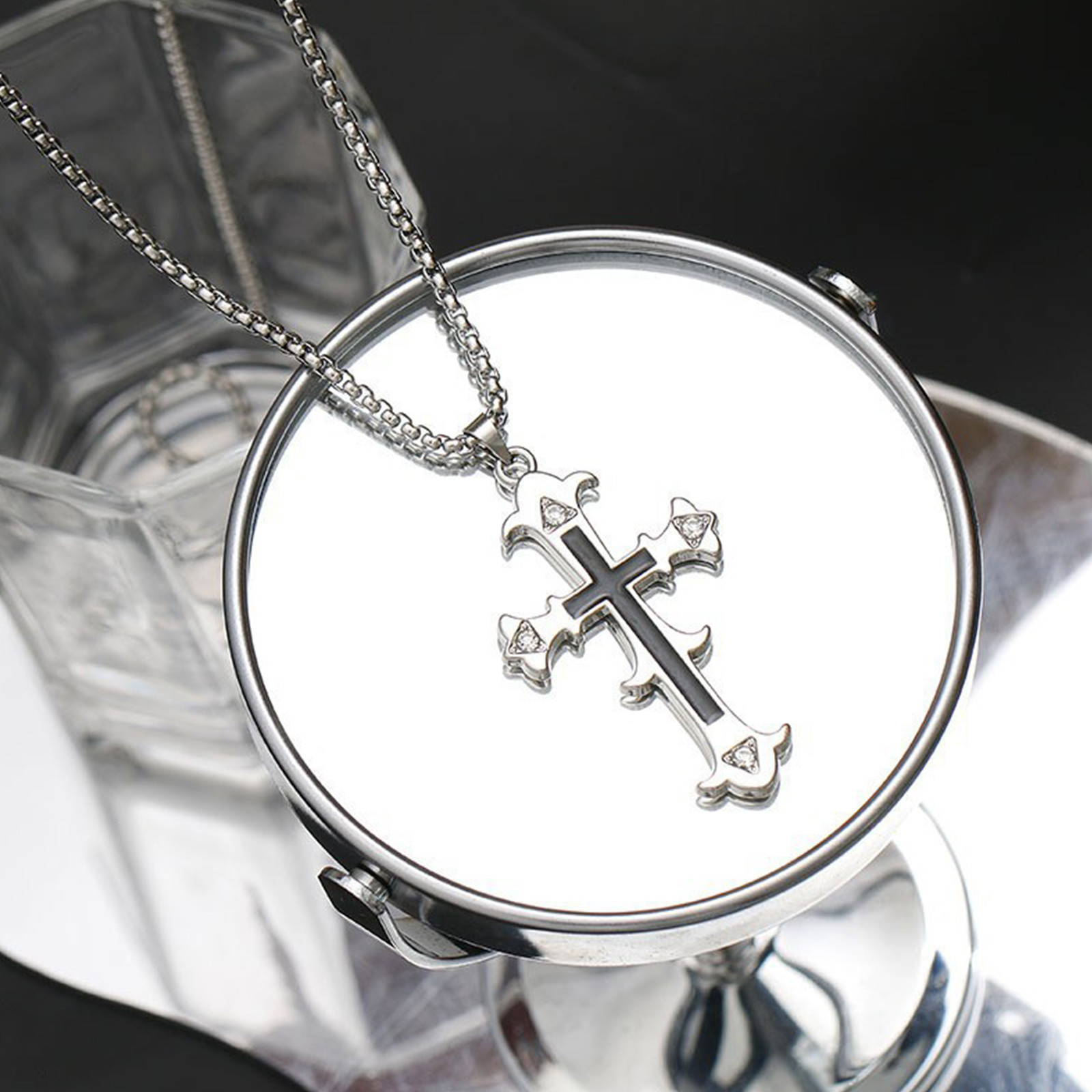 Çapraz kolye kolye krom kalp e - Chrome Hearts Ring incelemesi ve fiyatı